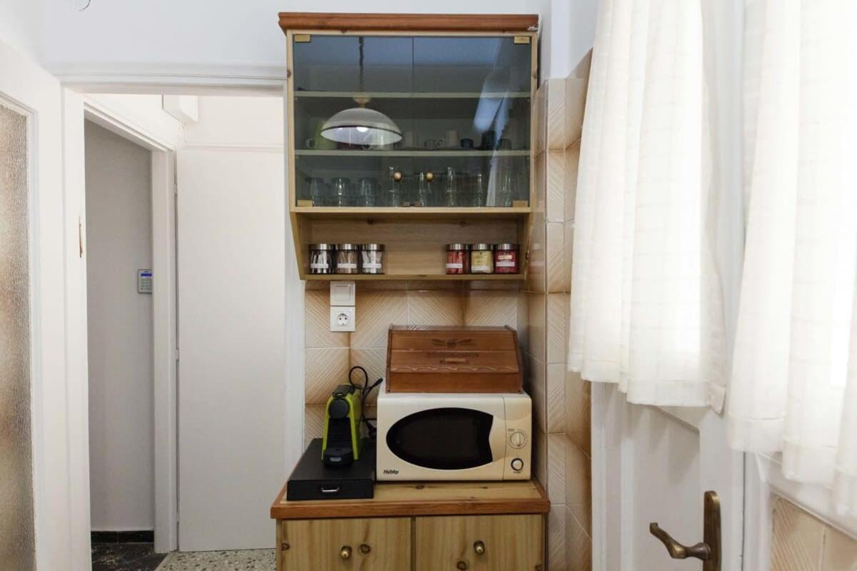 Charming Vintage 2Br Apartment With Balcony In Koukaki Aten Exteriör bild